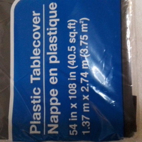 Graduation Party Set-NWT - Picture 12 of 16